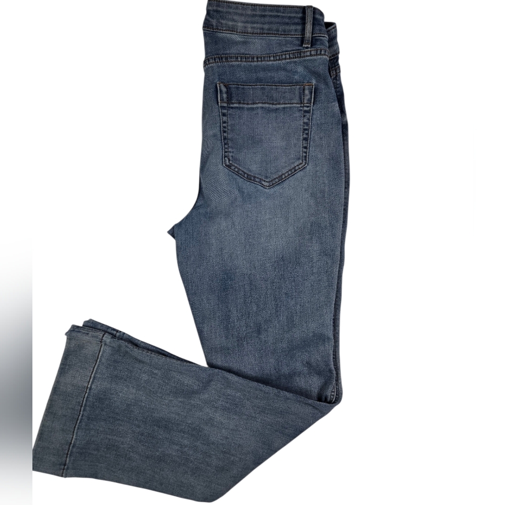 J Jill High Rise Flare Jeans 8 Medium Wash Blue Denim Comfort Stretch